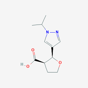 (2S,3R)-2-[1-(propan-2-yl)-1H-pyrazol-4-yl]oxolane-3-carboxylic acid