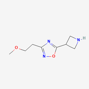 molecular formula C8H13N3O2 B11717649 5-(Azetidin-3-yl)-3-(2-methoxyethyl)-1,2,4-oxadiazole 