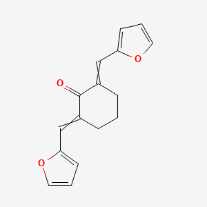 2,6-Bis(2-furylmethylidene)cyclohexan-1-one