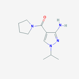 molecular formula C11H18N4O B11728471 1-Isopropyl-4-(pyrrolidin-1-ylcarbonyl)-1H-pyrazol-3-amine 