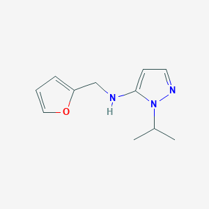 molecular formula C11H15N3O B11729814 N-(furan-2-ylmethyl)-1-(propan-2-yl)-1H-pyrazol-5-amine 