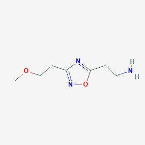 molecular formula C7H13N3O2 B11729946 2-[3-(2-Methoxyethyl)-1,2,4-oxadiazol-5-yl]ethanamine 