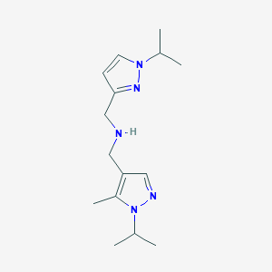 {[5-methyl-1-(propan-2-yl)-1H-pyrazol-4-yl]methyl}({[1-(propan-2-yl)-1H-pyrazol-3-yl]methyl})amine