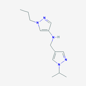 molecular formula C13H21N5 B11739528 N-{[1-(propan-2-yl)-1H-pyrazol-4-yl]methyl}-1-propyl-1H-pyrazol-4-amine CAS No. 1856098-68-4