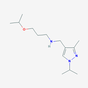 molecular formula C14H27N3O B11740285 {[3-methyl-1-(propan-2-yl)-1H-pyrazol-4-yl]methyl}[3-(propan-2-yloxy)propyl]amine CAS No. 1856098-98-0