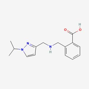 molecular formula C15H19N3O2 B11744540 2-[({[1-(propan-2-yl)-1H-pyrazol-3-yl]methyl}amino)methyl]benzoic acid 