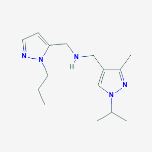 molecular formula C15H25N5 B11747577 {[3-methyl-1-(propan-2-yl)-1H-pyrazol-4-yl]methyl}[(1-propyl-1H-pyrazol-5-yl)methyl]amine 