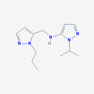 molecular formula C13H21N5 B11749576 1-(propan-2-yl)-N-[(1-propyl-1H-pyrazol-5-yl)methyl]-1H-pyrazol-5-amine 