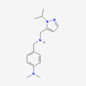 molecular formula C16H24N4 B11750491 N,N-dimethyl-4-[({[1-(propan-2-yl)-1H-pyrazol-5-yl]methyl}amino)methyl]aniline 