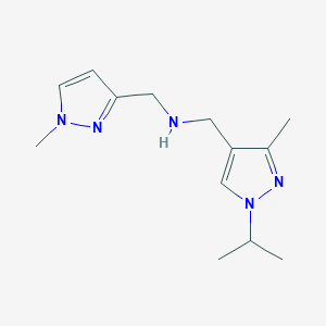 molecular formula C13H21N5 B11754927 {[3-methyl-1-(propan-2-yl)-1H-pyrazol-4-yl]methyl}[(1-methyl-1H-pyrazol-3-yl)methyl]amine 