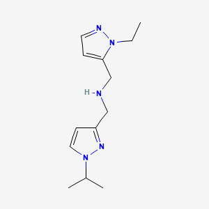 molecular formula C13H21N5 B11756433 [(1-ethyl-1H-pyrazol-5-yl)methyl]({[1-(propan-2-yl)-1H-pyrazol-3-yl]methyl})amine 