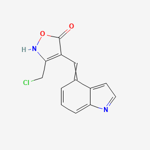 (4E)-3-(chloromethyl)-4-[(1H-indol-4-yl)methylidene]-4,5-dihydro-1,2-oxazol-5-one