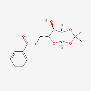 molecular formula C15H18O6 B11760698 ((3aR,5R,6R,6aR)-6-Hydroxy-2,2-dimethyltetrahydrofuro[2,3-d][1,3]dioxol-5-yl)methyl benzoate 