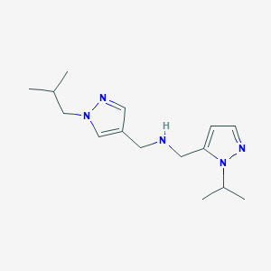 molecular formula C15H25N5 B11760935 {[1-(2-methylpropyl)-1H-pyrazol-4-yl]methyl}({[1-(propan-2-yl)-1H-pyrazol-5-yl]methyl})amine 