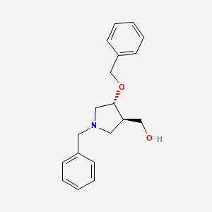 ((3R,4R)-1-Benzyl-4-(benzyloxy)pyrrolidin-3-yl)methanol