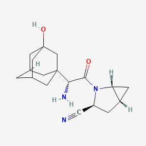 molecular formula C18H25N3O2 B11783550 (1R,3S,5R)-2-((2R)-2-Amino-2-(3-hydroxyadamantan-1-yl)acetyl)-2-azabicyclo[3.1.0]hexane-3-carbonitrile 