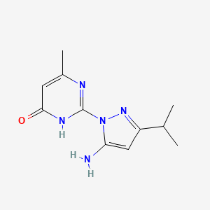 molecular formula C11H15N5O B11799096 2-(5-Amino-3-isopropyl-1H-pyrazol-1-yl)-6-methylpyrimidin-4(3H)-one 