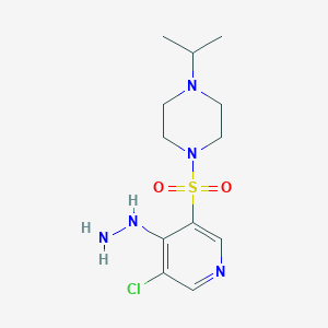 molecular formula C12H20ClN5O2S B11822465 1-((5-Chloro-4-hydrazinylpyridin-3-yl)sulfonyl)-4-isopropylpiperazine 