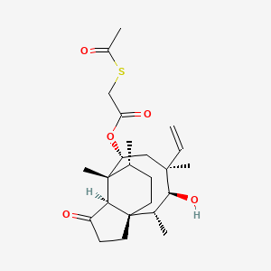 (3aR,4R,5R,7S,8S,9R,9aS,12R)-8-hydroxy-4,7,9,12-tetramethyl-3-oxo-7-vinyldecahydro-4,9a-propanocyclopenta[8]annulen-5-yl 2-(acetylthio)acetate