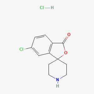 molecular formula C12H13Cl2NO2 B11845957 6-Chloro-3H-spiro[isobenzofuran-1,4'-piperidin]-3-one hydrochloride 