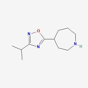 5-(Azepan-4-yl)-3-isopropyl-1,2,4-oxadiazole