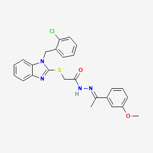 molecular formula C25H23ClN4O2S B11980063 2-{[1-(2-Chlorobenzyl)-1H-benzimidazol-2-YL]sulfanyl}-N'-[(E)-1-(3-methoxyphenyl)ethylidene]acetohydrazide 