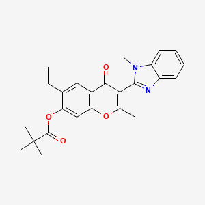 molecular formula C25H26N2O4 B11985316 6-ethyl-2-methyl-3-(1-methyl-1H-benzimidazol-2-yl)-4-oxo-4H-chromen-7-yl 2,2-dimethylpropanoate 