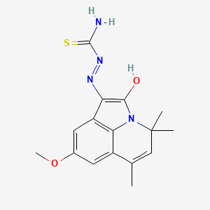 molecular formula C16H18N4O2S B1199228 (1E)-8-甲氧基-4,4,6-三甲基-4H-吡咯并[3,2,1-ij]喹啉-1,2-二酮 1-硫代半氨基咔唑酮 