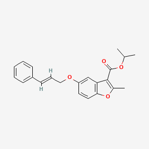 molecular formula C22H22O4 B11997015 propan-2-yl 2-methyl-5-{[(2E)-3-phenylprop-2-en-1-yl]oxy}-1-benzofuran-3-carboxylate 