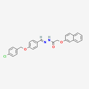 molecular formula C26H21ClN2O3 B12033971 N'-((E)-{4-[(4-chlorobenzyl)oxy]phenyl}methylidene)-2-(2-naphthyloxy)acetohydrazide 