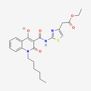 molecular formula C23H27N3O5S B12040663 Ethyl (2-{[(1-hexyl-4-hydroxy-2-oxo-1,2-dihydro-3-quinolinyl)carbonyl]amino}-1,3-thiazol-4-YL)acetate 