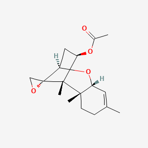 molecular formula C17H24O4 B1206175 (4β,12R)-12,13-环氧单端孢霉素-9-烯-4-基乙酸酯 