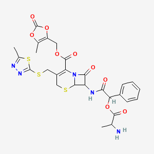 molecular formula C27H27N5O9S3 B1206273 (5-甲基-2-氧代-1,3-二氧杂环-4-基)甲基 7-[[2-(2-氨基丙酰氧基)-2-苯基乙酰]氨基]-3-[(5-甲基-1,3,4-噻二唑-2-基)硫代甲基]-8-氧代-5-硫杂-1-氮杂双环[4.2.0]辛-2-烯-2-羧酸酯 