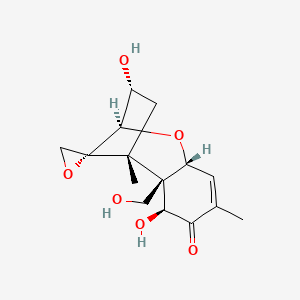 molecular formula C15H20O6 B1207509 (1R,2R,3S,7R,9R,10R,12R)-3,10-二羟基-2-(羟甲基)-1,5-二甲基螺[8-氧杂三环[7.2.1.02,7]十二-5-烯-12,2'-环氧乙烷]-4-酮 