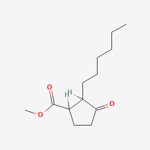 molecular formula C13H22O3 B1211848 甲基2-己基-3-氧代环戊烷羧酸酯 CAS No. 37172-53-5