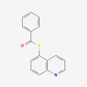 molecular formula C16H11NOS B1212806 苯甲硫酸 S-(5-喹啉基) 酯 