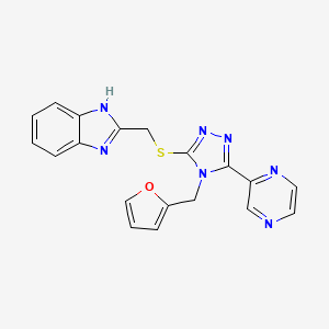 molecular formula C19H15N7OS B12152196 2-({[4-(furan-2-ylmethyl)-5-(pyrazin-2-yl)-4H-1,2,4-triazol-3-yl]sulfanyl}methyl)-1H-benzimidazole 