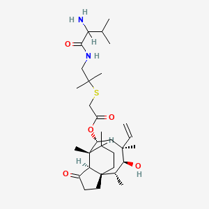molecular formula C31H52N2O5S B1215539 [(1S,2R,3S,4S,6R,7R,8R)-4-ethenyl-3-hydroxy-2,4,7,14-tetramethyl-9-oxo-6-tricyclo[5.4.3.01,8]tetradecanyl] 2-[1-[(2-amino-3-methylbutanoyl)amino]-2-methylpropan-2-yl]sulfanylacetate 
