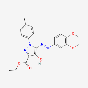 ethyl (5E)-5-[2-(2,3-dihydro-1,4-benzodioxin-6-yl)hydrazinylidene]-1-(4-methylphenyl)-4-oxo-4,5-dihydro-1H-pyrazole-3-carboxylate