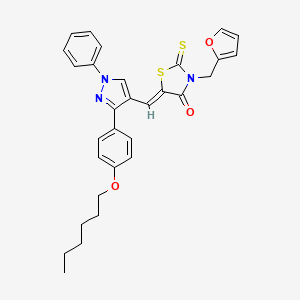 (5Z)-3-(furan-2-ylmethyl)-5-({3-[4-(hexyloxy)phenyl]-1-phenyl-1H-pyrazol-4-yl}methylidene)-2-thioxo-1,3-thiazolidin-4-one