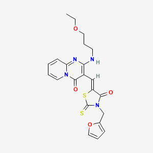 molecular formula C22H22N4O4S2 B12155723 2-[(3-ethoxypropyl)amino]-3-{(Z)-[3-(furan-2-ylmethyl)-4-oxo-2-thioxo-1,3-thiazolidin-5-ylidene]methyl}-4H-pyrido[1,2-a]pyrimidin-4-one 