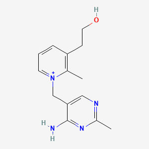 molecular formula C14H19N4O+ B1215720 1-[(4-Amino-2-methylpyrimidin-5-yl)methyl]-3-(2-hydroxyethyl)-2-methylpyridinium CAS No. 5593-78-2