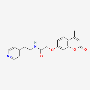 2-[(4-methyl-2-oxo-2H-chromen-7-yl)oxy]-N-[2-(pyridin-4-yl)ethyl]acetamide