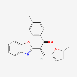 (2Z)-2-(1,3-benzoxazol-2-yl)-3-(5-methylfuran-2-yl)-1-(4-methylphenyl)prop-2-en-1-one