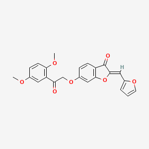 (2Z)-6-[2-(2,5-dimethoxyphenyl)-2-oxoethoxy]-2-(furan-2-ylmethylidene)-1-benzofuran-3(2H)-one