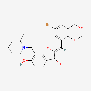 (2Z)-2-[(6-bromo-4H-1,3-benzodioxin-8-yl)methylidene]-6-hydroxy-7-[(2-methylpiperidin-1-yl)methyl]-1-benzofuran-3(2H)-one