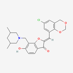 (2Z)-2-[(6-chloro-4H-1,3-benzodioxin-8-yl)methylidene]-7-[(3,5-dimethylpiperidin-1-yl)methyl]-6-hydroxy-1-benzofuran-3(2H)-one