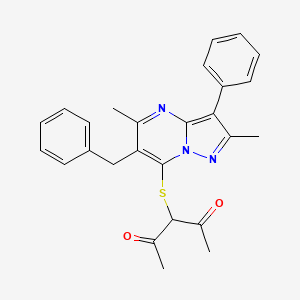 molecular formula C26H25N3O2S B12204118 3-[(6-Benzyl-2,5-dimethyl-3-phenylpyrazolo[1,5-a]pyrimidin-7-yl)sulfanyl]pentane-2,4-dione 