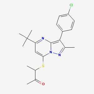 3-{[5-Tert-butyl-3-(4-chlorophenyl)-2-methylpyrazolo[1,5-a]pyrimidin-7-yl]sulfanyl}butan-2-one