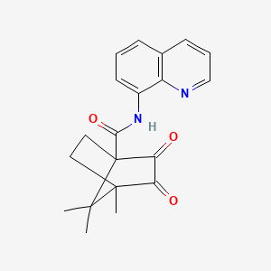 4,7,7-trimethyl-2,3-dioxo-N-(quinolin-8-yl)bicyclo[2.2.1]heptane-1-carboxamide